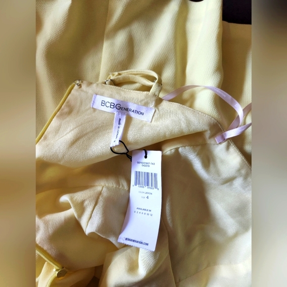 Bcbgeneration Above Knee Summer Dress - Picture 9 of 9